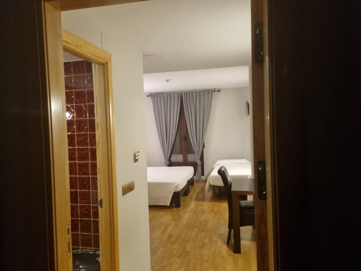 Hotel El Tratado Tordesillas Εξωτερικό φωτογραφία