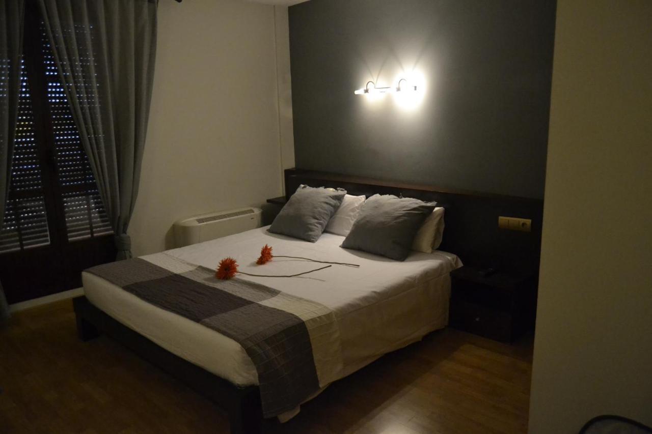 Hotel El Tratado Tordesillas Εξωτερικό φωτογραφία