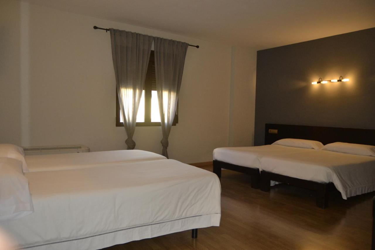 Hotel El Tratado Tordesillas Εξωτερικό φωτογραφία